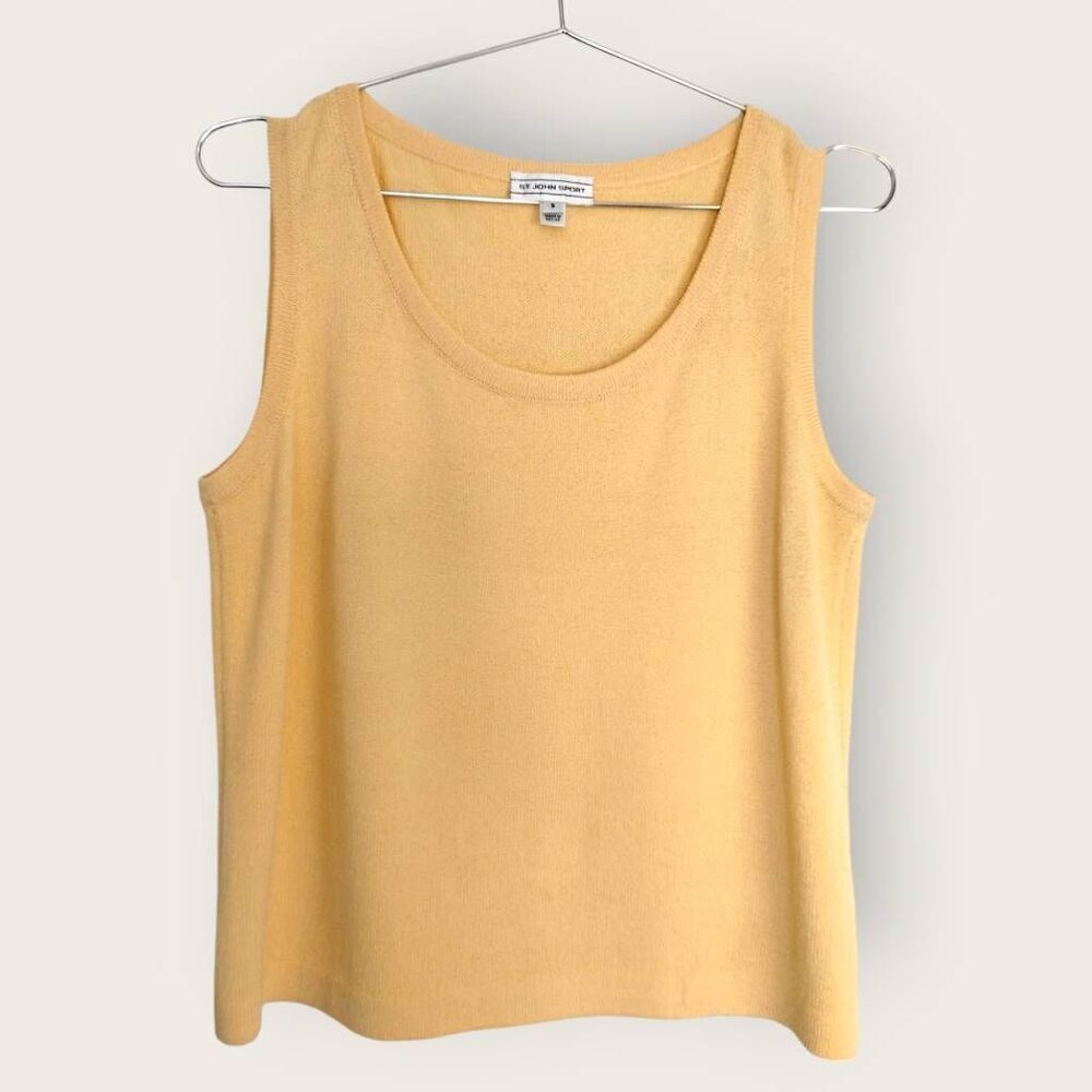 St. John Womens Top Sz Small Buttercup Yellow Tank Scoop Knit Royalty Classicore